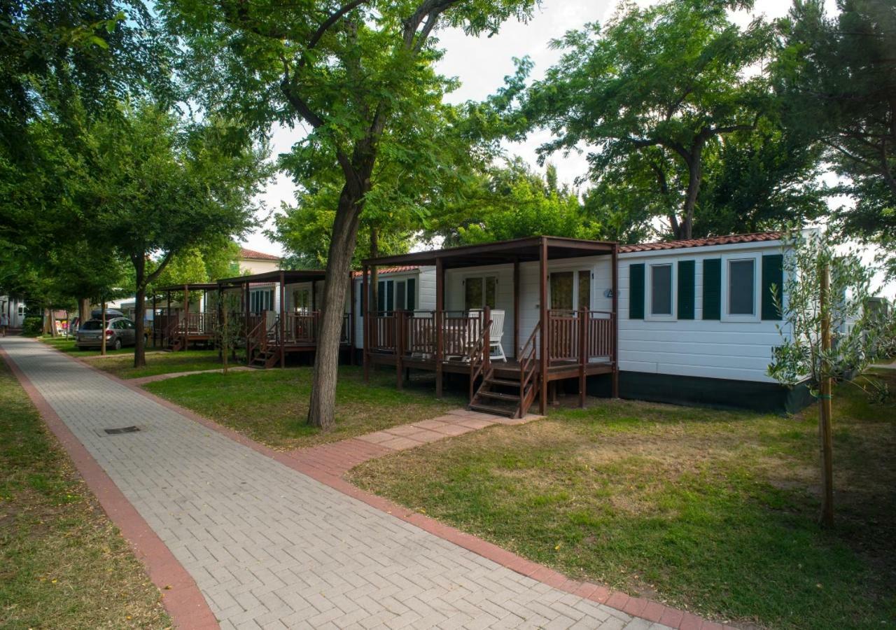 Villa Al Mare Camping - 4 Stelle Cavallino-Treporti Exterior foto